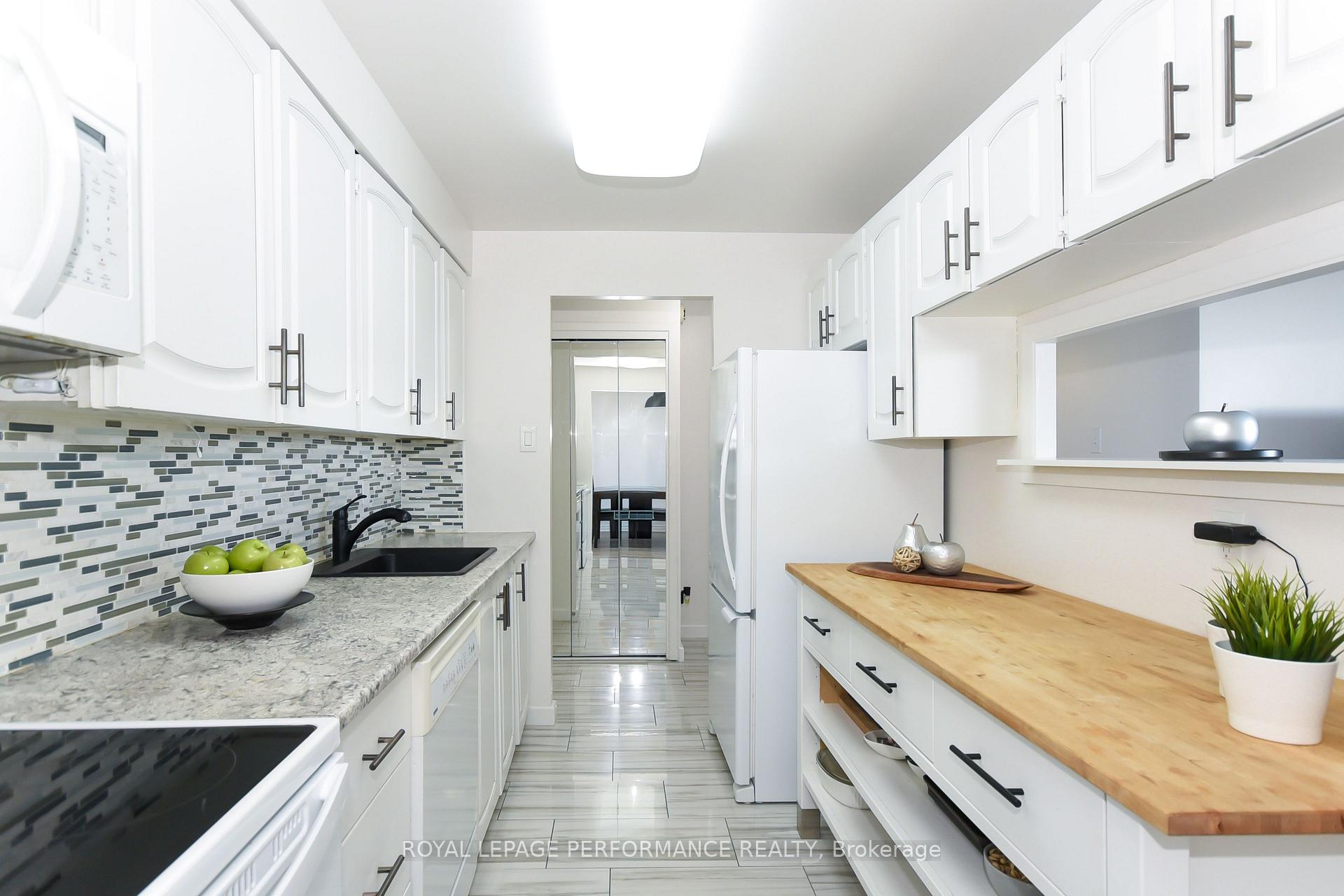Photo 12 of Unit 2207, 1025 Richmond Road, Ottawa, Woodroffe — HOMEH
