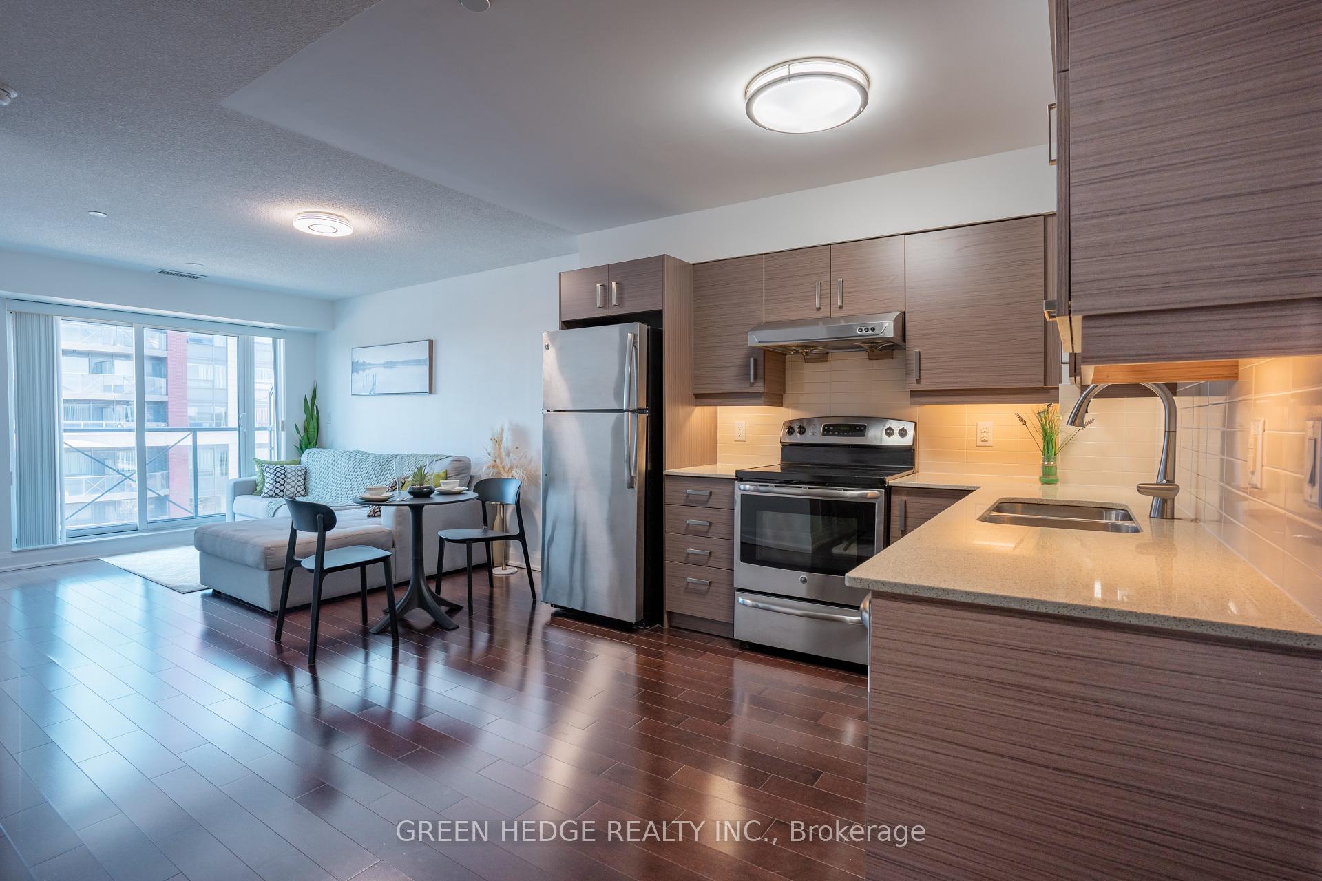 Photo 4 of Unit 706, 8200 Birchmount Road, Markham, Unionville — HOMEH