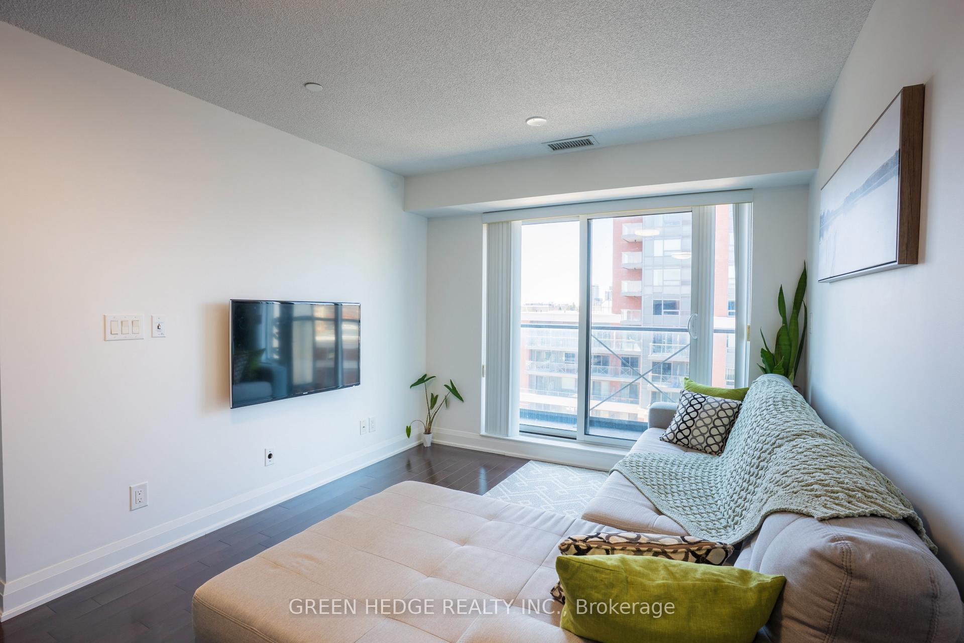 Photo 8 of Unit 706, 8200 Birchmount Road, Markham, Unionville — HOMEH
