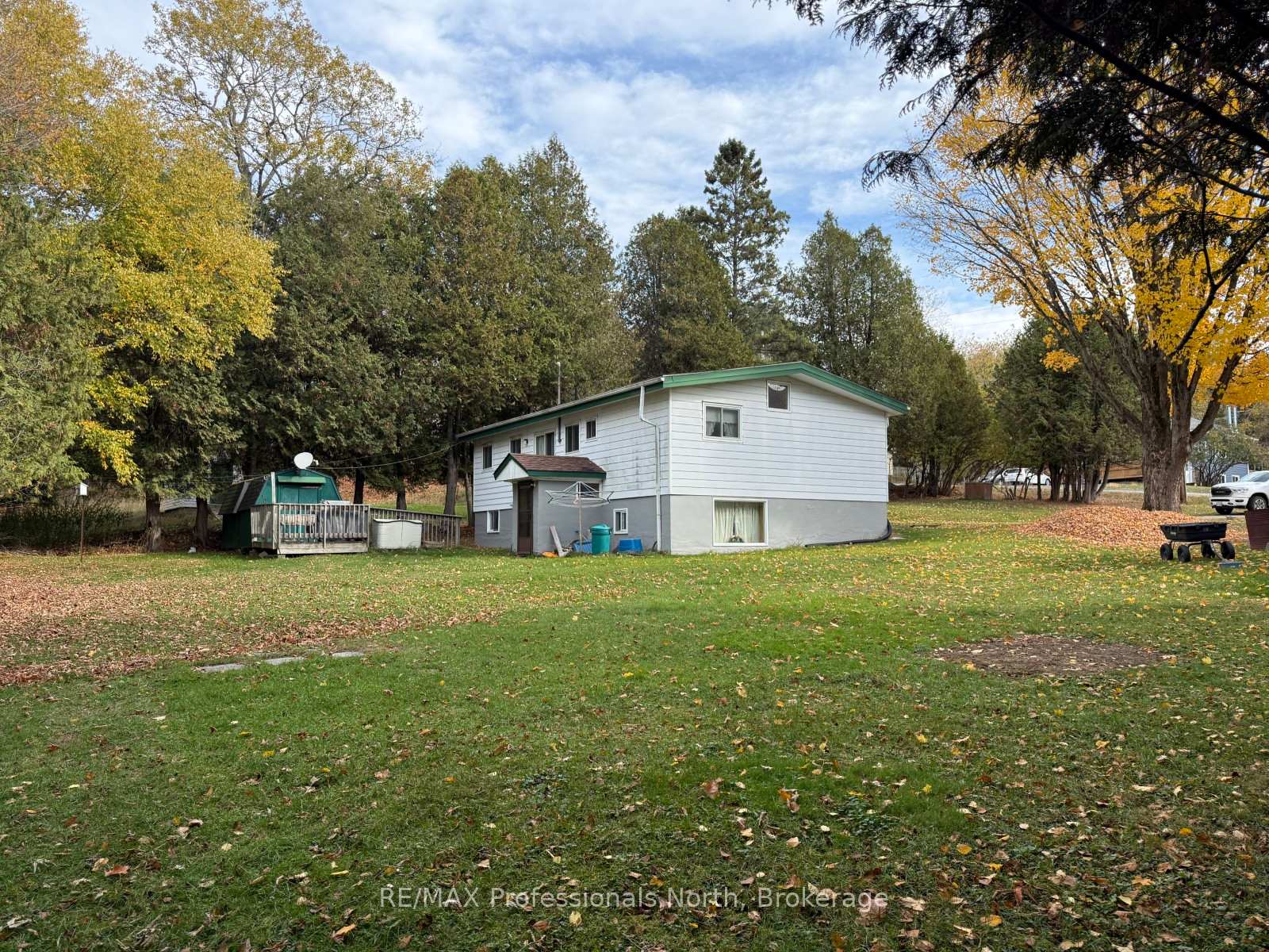 Photo 24 of 21 George Street, Minden Hills, Lutterworth — HOMEH