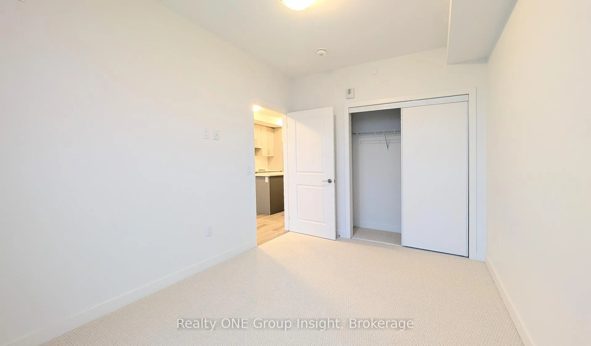 Photo 8 of Unit 526, 461 Green Road, Hamilton, Lakeshore — HOMEH