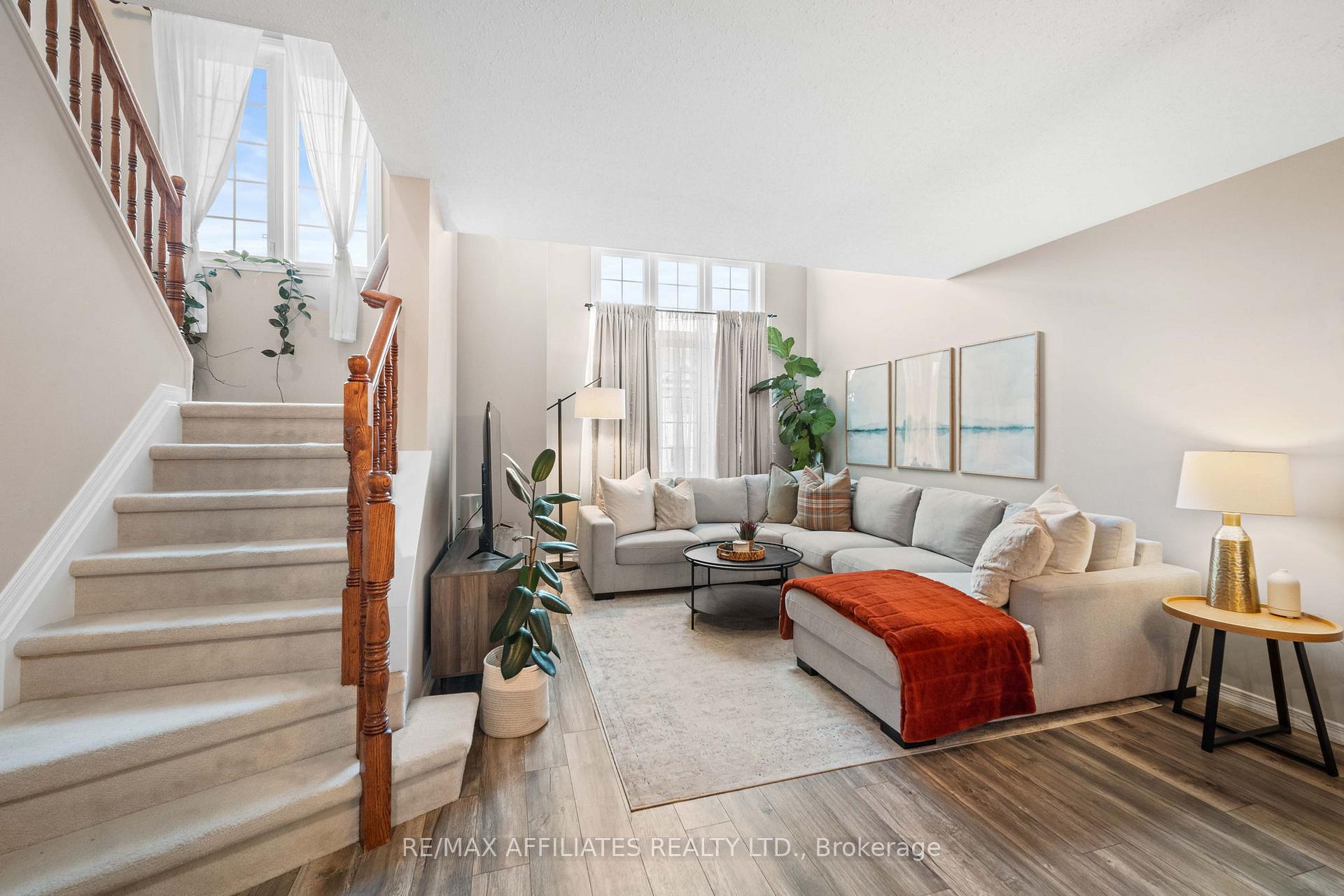 Photo 4 of Unit 10, 336 Wiffen, Ottawa, Westcliffe Estates — HOMEH