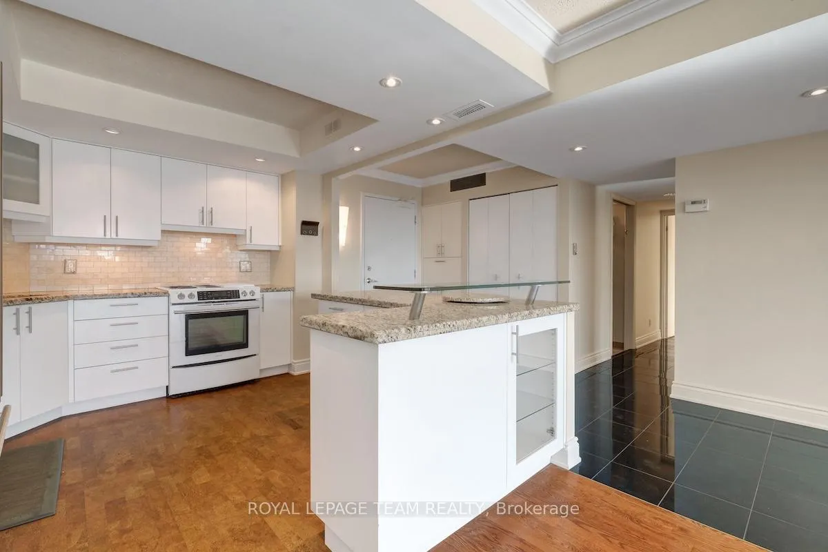 Photo 9 of Unit 1702, 160 George Street, Ottawa, Lower Town/Byward Market — HOMEH