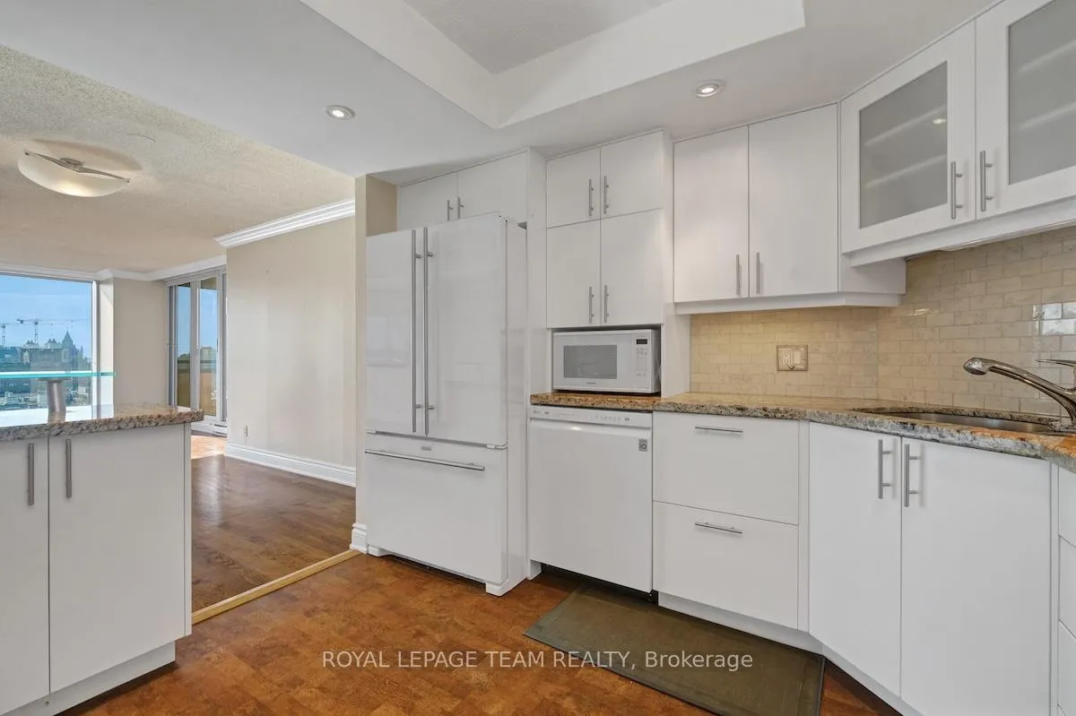 Photo 12 of Unit 1702, 160 George Street, Ottawa, Lower Town/Byward Market — HOMEH