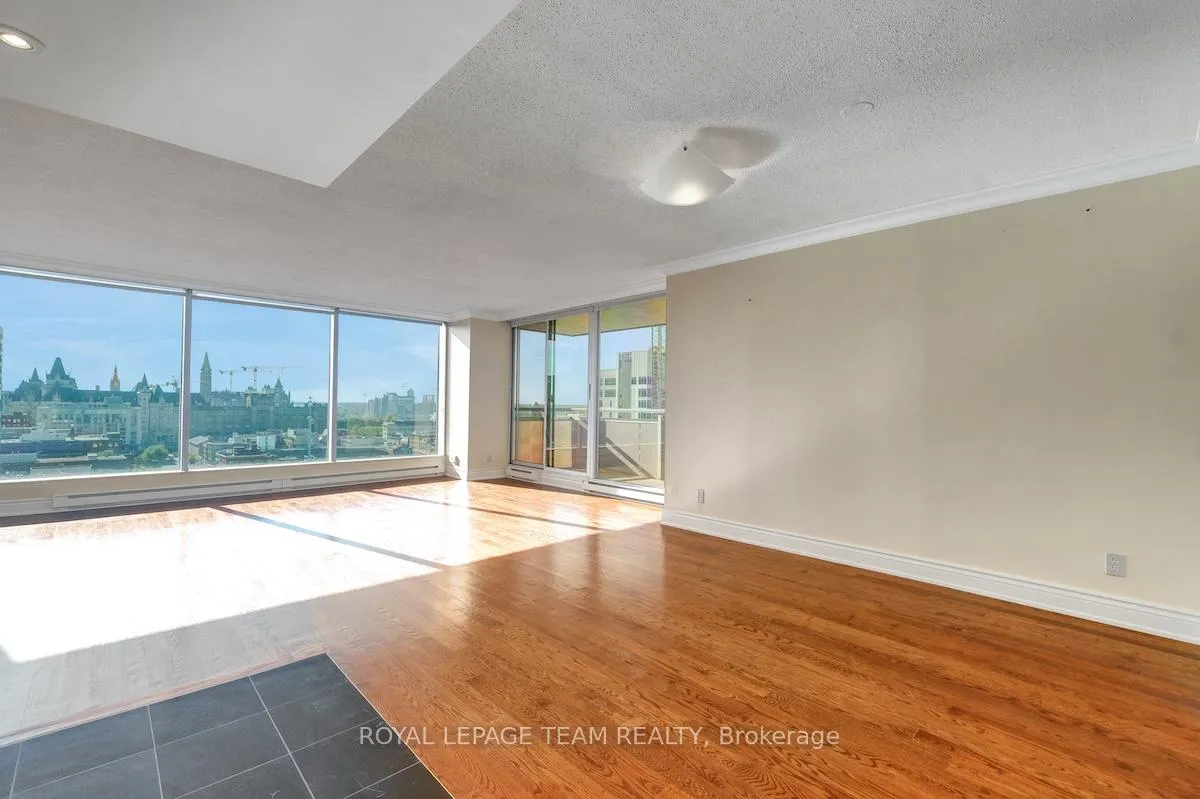 Photo 14 of Unit 1702, 160 George Street, Ottawa, Lower Town/Byward Market — HOMEH