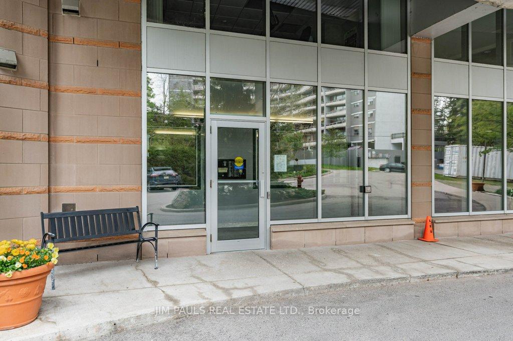 Photo 4 of Unit 306, 77 Governors Road, Hamilton, Dundas — HOMEH