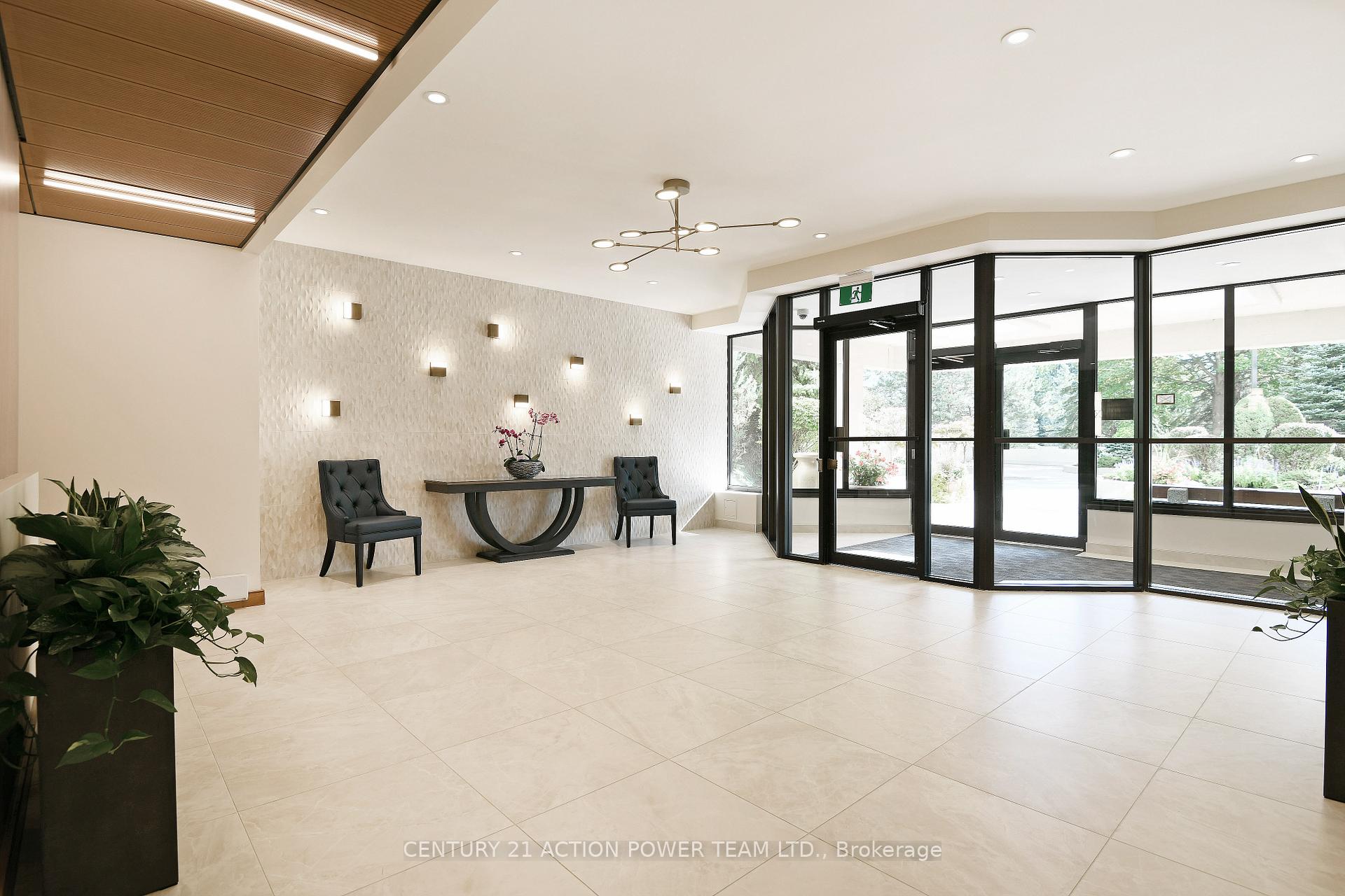 Photo 5 of Unit 1803, 1500 Riverside Drive, Ottawa, Riverview Park — HOMEH