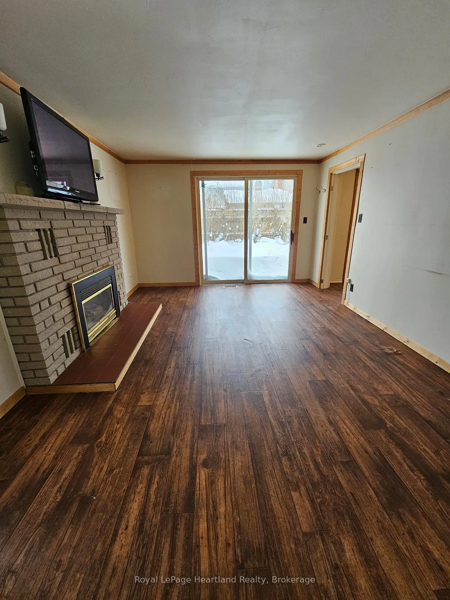 Photo 10 of 43 Trafalgar Street, Goderich, Goderich (Town) — HOMEH