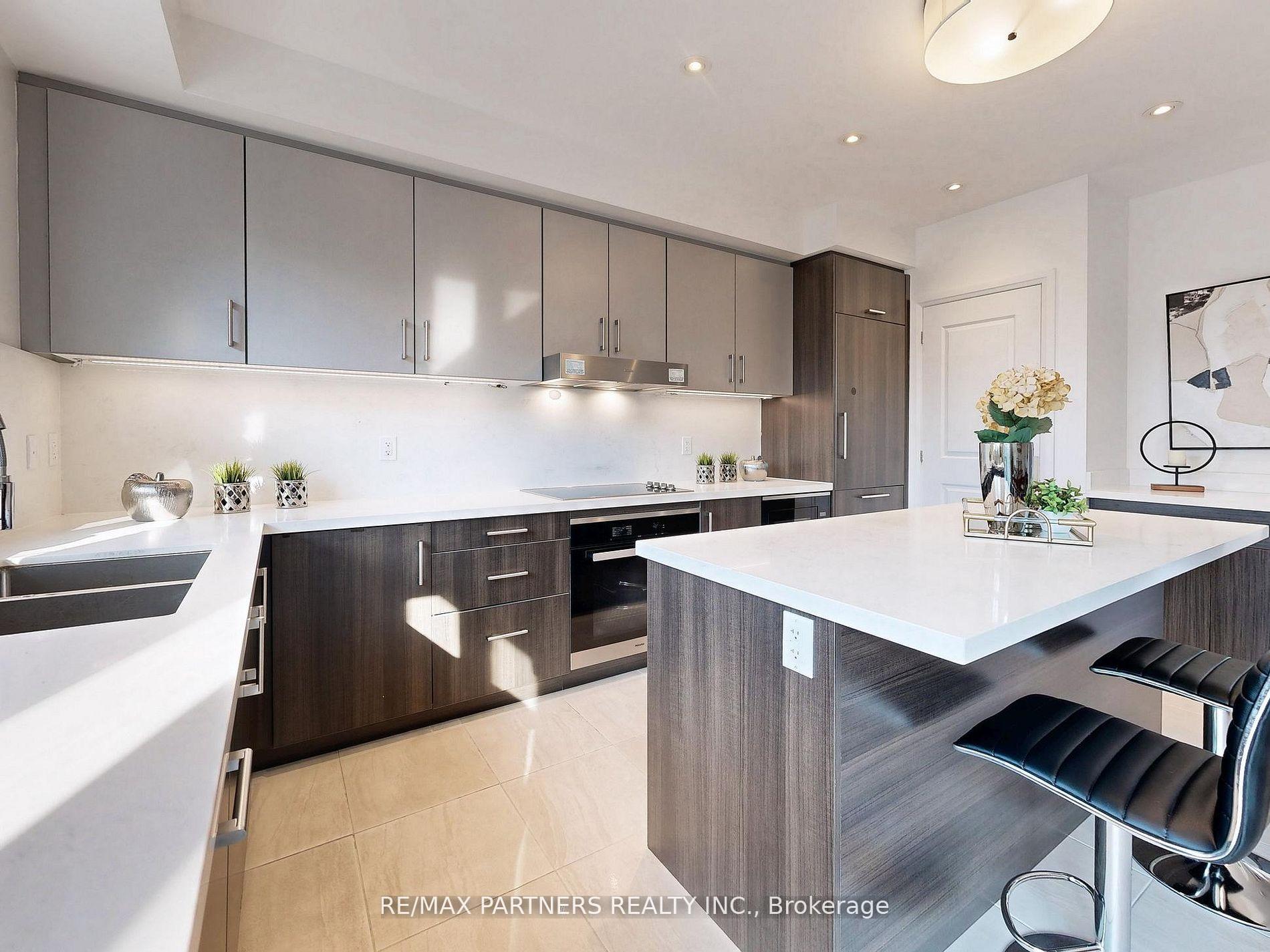 Photo 15 of 4006 Highway 7 E, Markham, Unionville — HOMEH
