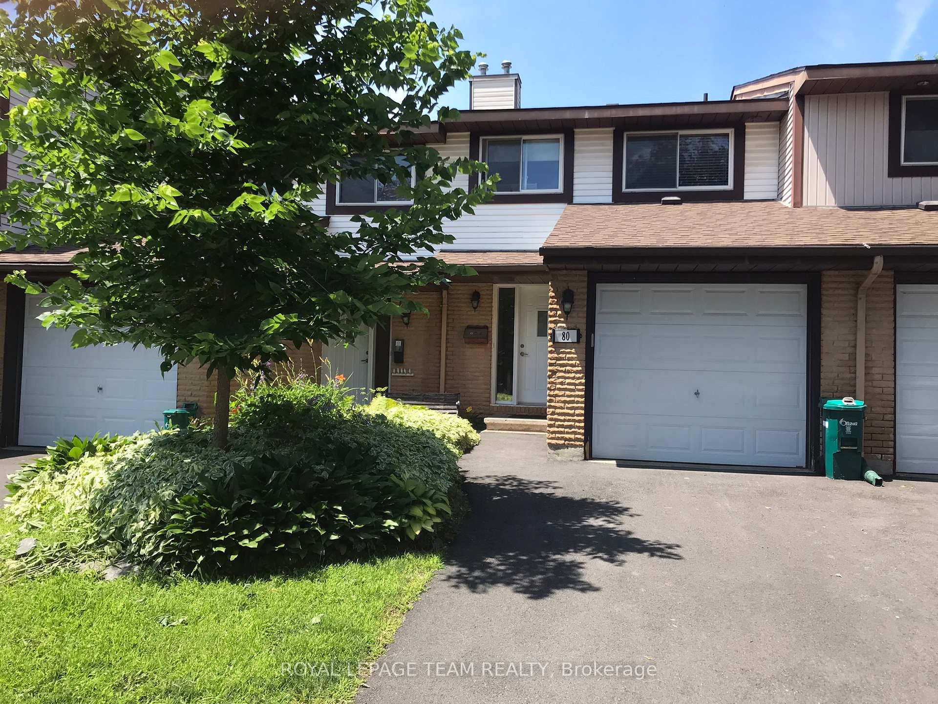 Photo 3 of 80 Stokes Crescent, Ottawa, Kanata - Glencairn/Hazeldean — HOMEH
