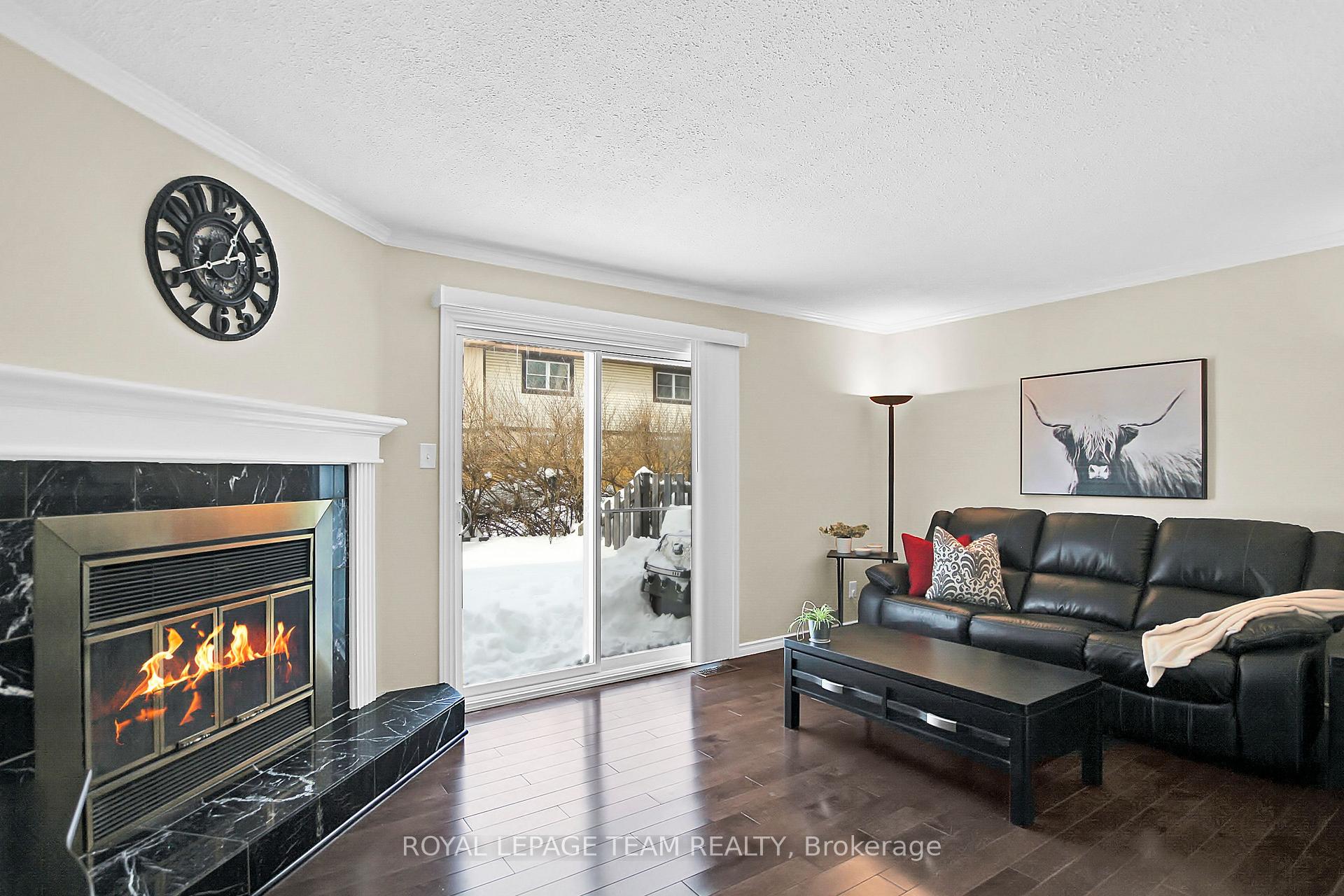 Photo 9 of 80 Stokes Crescent, Ottawa, Kanata - Glencairn/Hazeldean — HOMEH