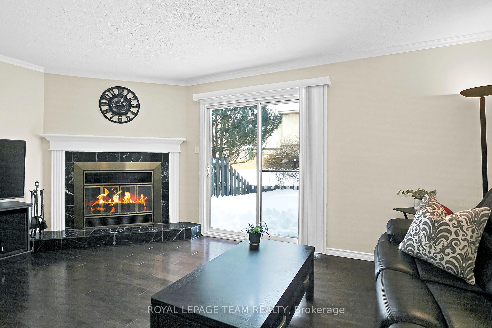 Photo 13 of 80 Stokes Crescent, Ottawa, Kanata - Glencairn/Hazeldean — HOMEH