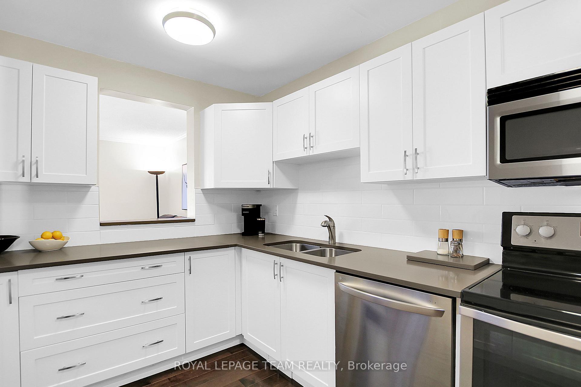 Photo 19 of 80 Stokes Crescent, Ottawa, Kanata - Glencairn/Hazeldean — HOMEH
