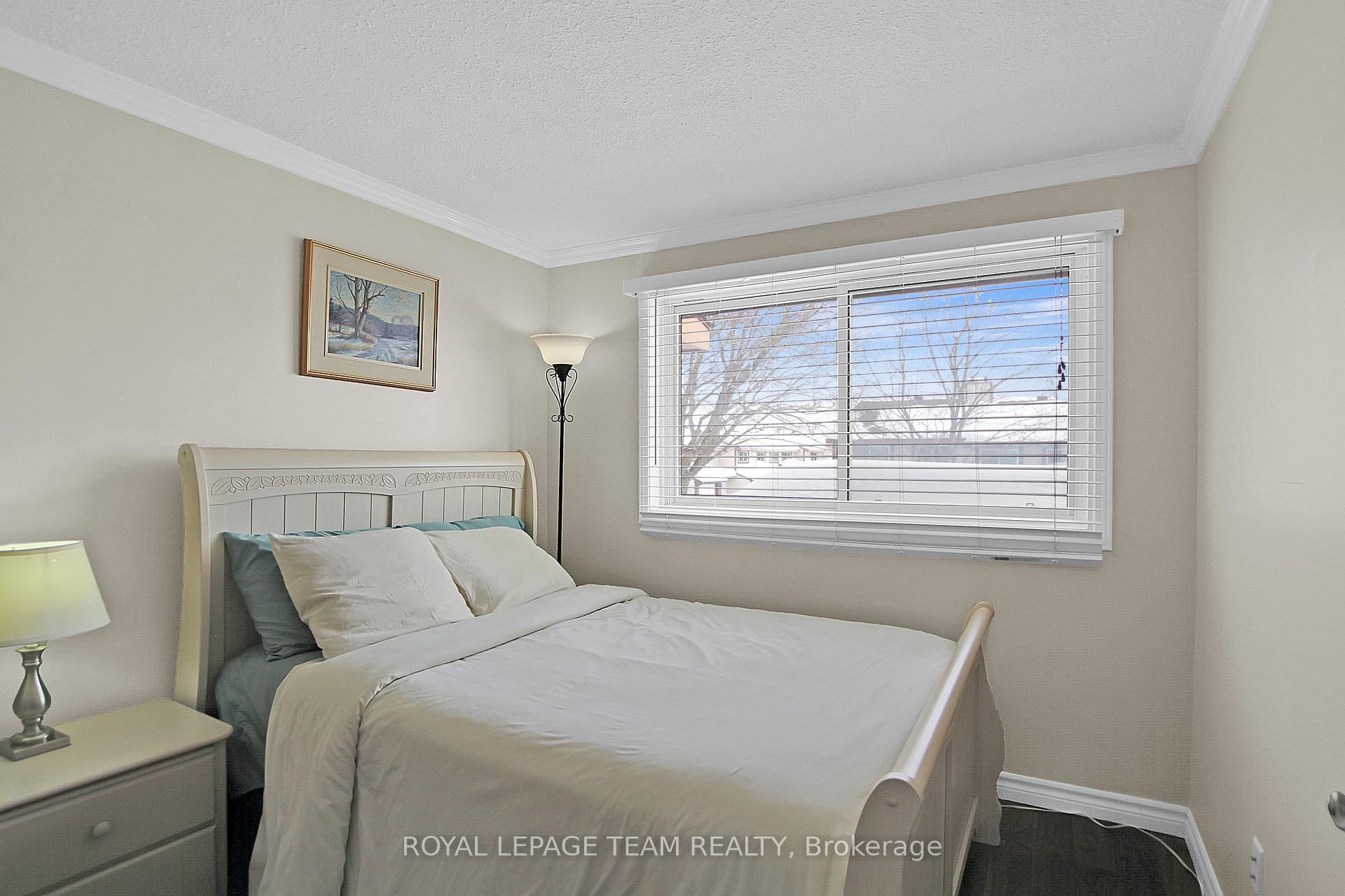 Photo 27 of 80 Stokes Crescent, Ottawa, Kanata - Glencairn/Hazeldean — HOMEH