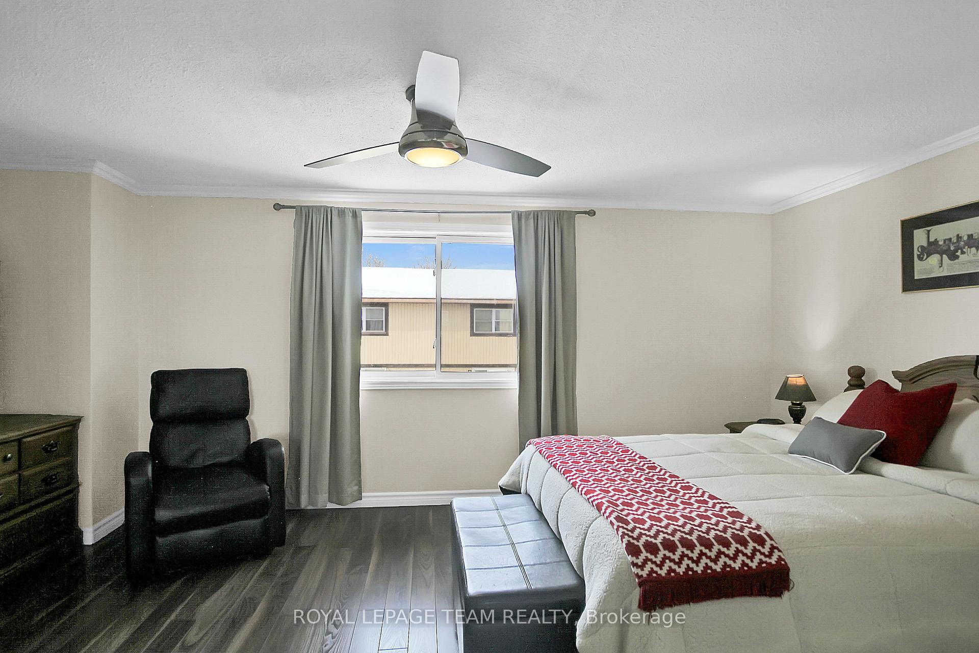 Photo 33 of 80 Stokes Crescent, Ottawa, Kanata - Glencairn/Hazeldean — HOMEH