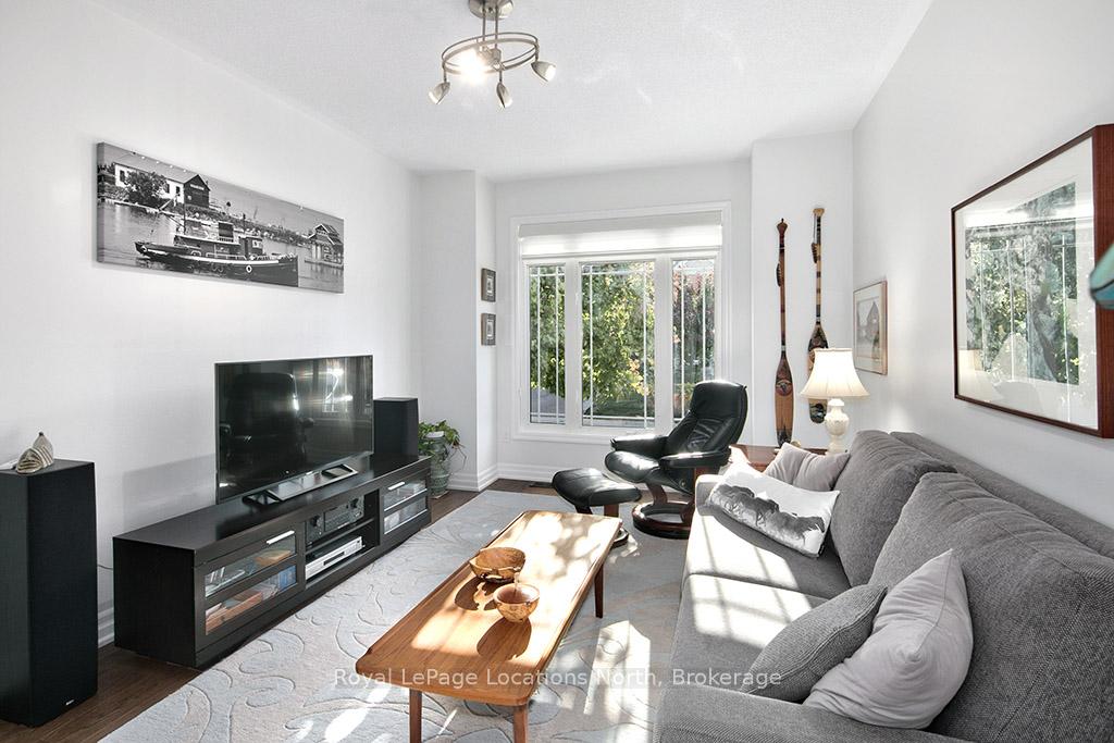 Photo 6 of 21 Waterside Lane, Collingwood — HOMEH