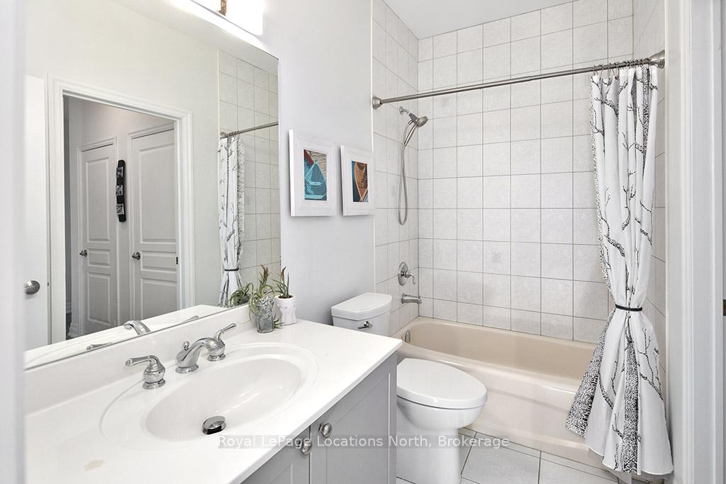 Photo 8 of 21 Waterside Lane, Collingwood — HOMEH