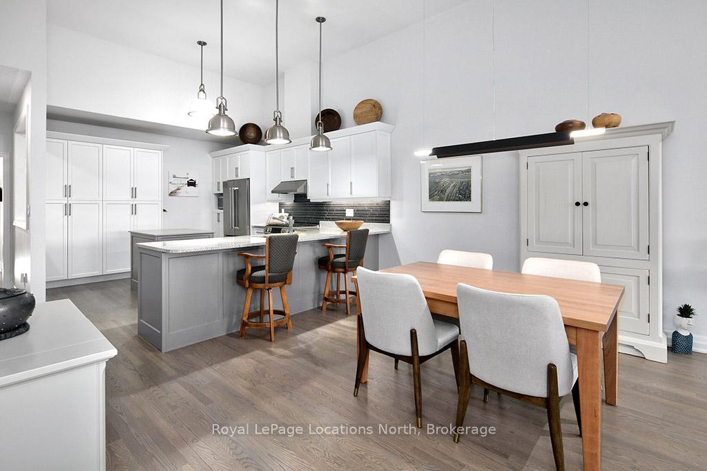 Photo 10 of 21 Waterside Lane, Collingwood — HOMEH