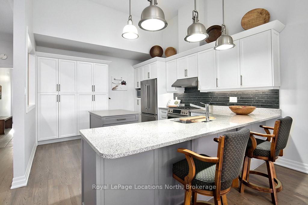 Photo 11 of 21 Waterside Lane, Collingwood — HOMEH