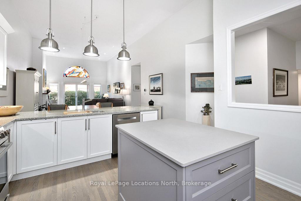 Photo 14 of 21 Waterside Lane, Collingwood — HOMEH