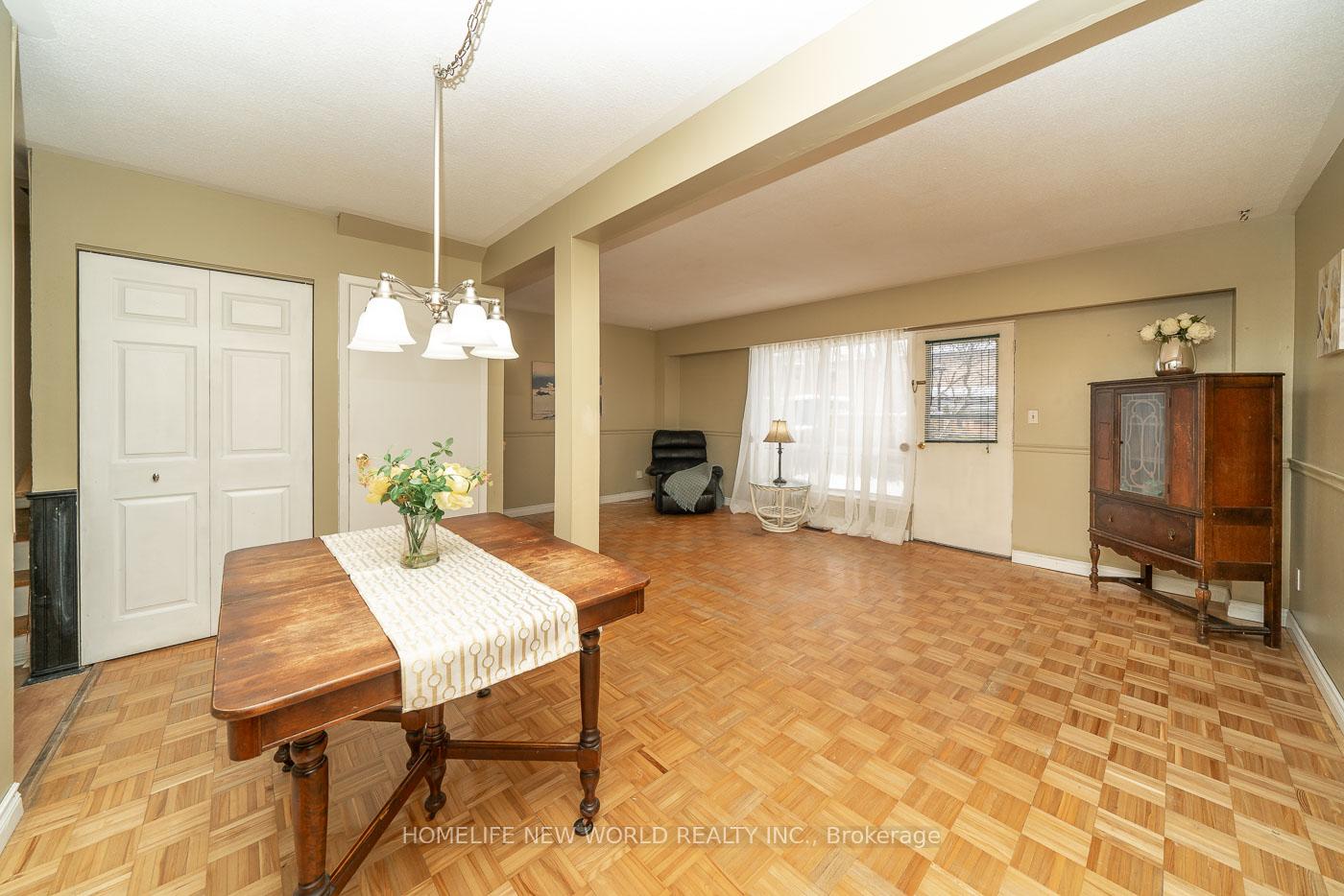Photo 6 of Unit 49, 1 Wootten Way S, Markham, Sherwood-Amberglen — HOMEH