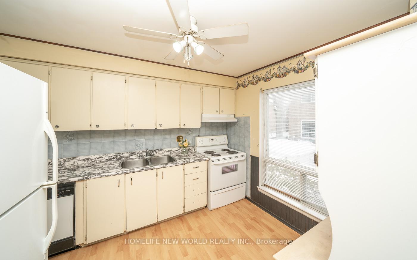 Photo 9 of Unit 49, 1 Wootten Way S, Markham, Sherwood-Amberglen — HOMEH