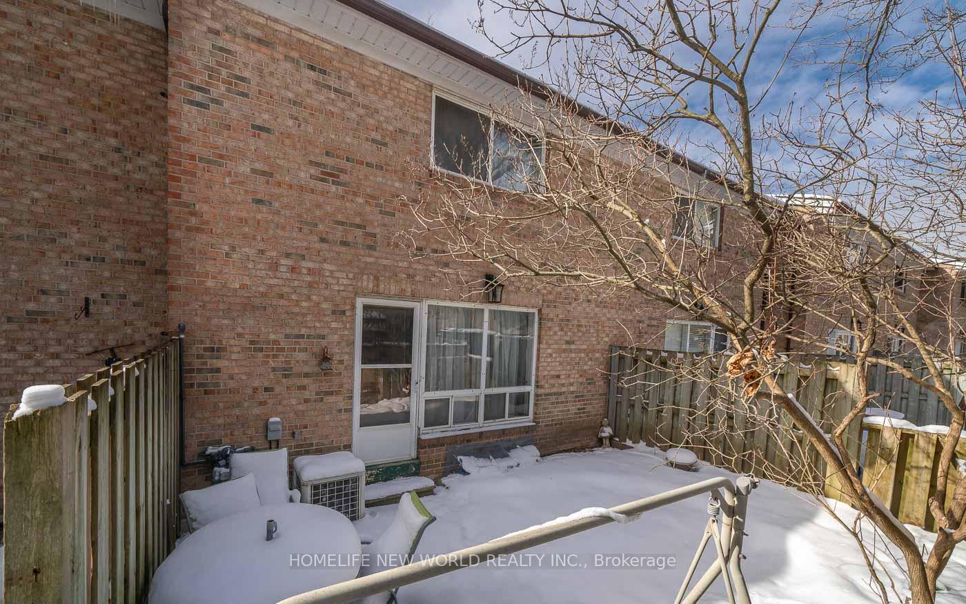 Photo 27 of Unit 49, 1 Wootten Way S, Markham, Sherwood-Amberglen — HOMEH