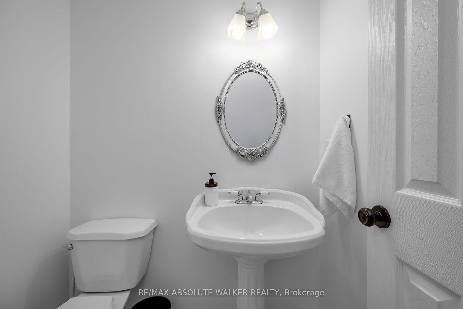 Photo 41 of 18D Sonnet Crescent, Ottawa, Westcliffe Estates — HOMEH