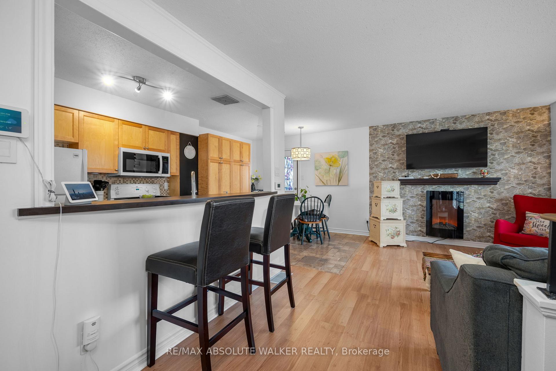 Photo 27 of 18D Sonnet Crescent, Ottawa, Westcliffe Estates — HOMEH