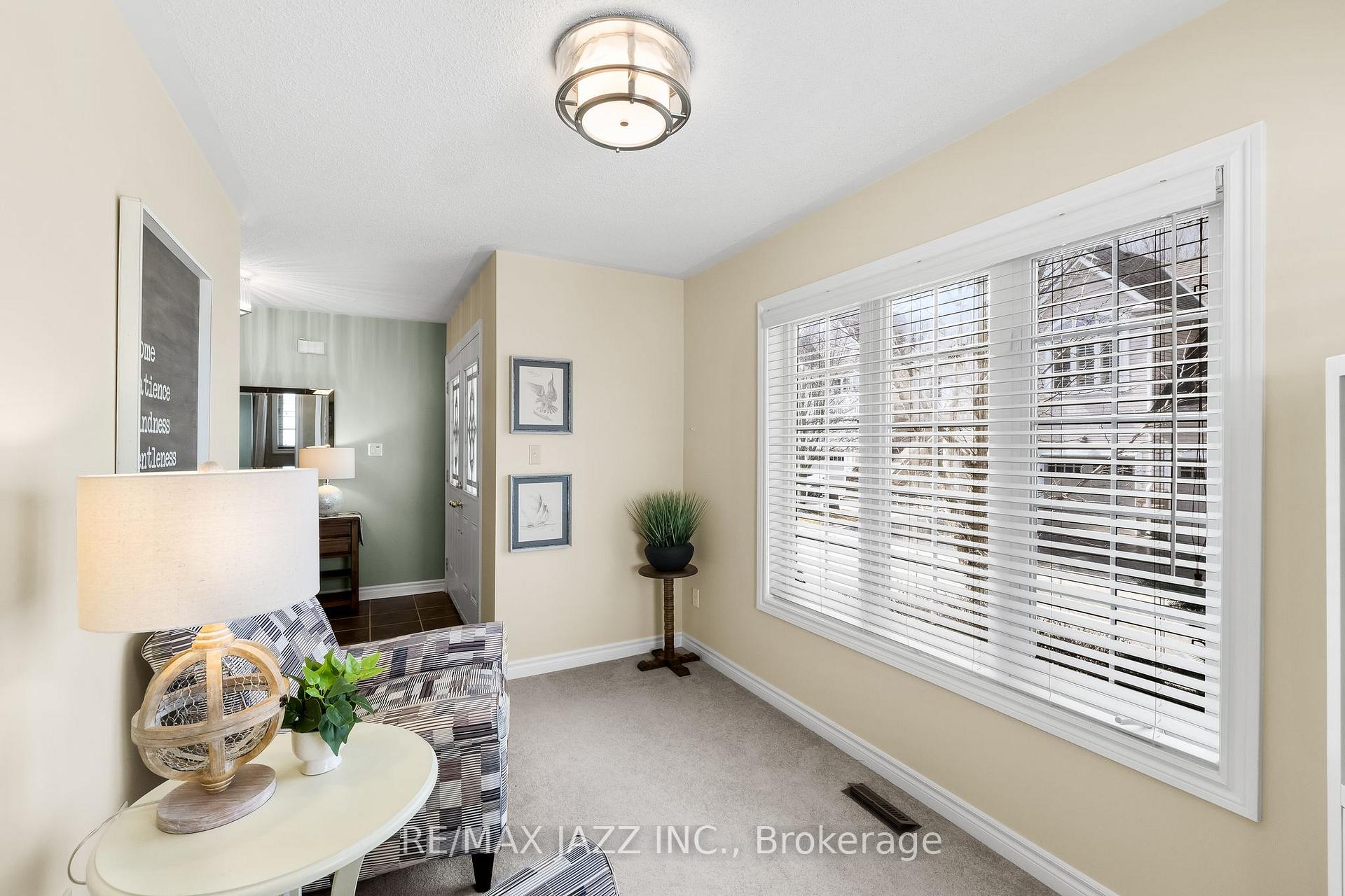 Photo 7 of Unit 6, 350 Lakebreeze Drive, Clarington, Newcastle — HOMEH