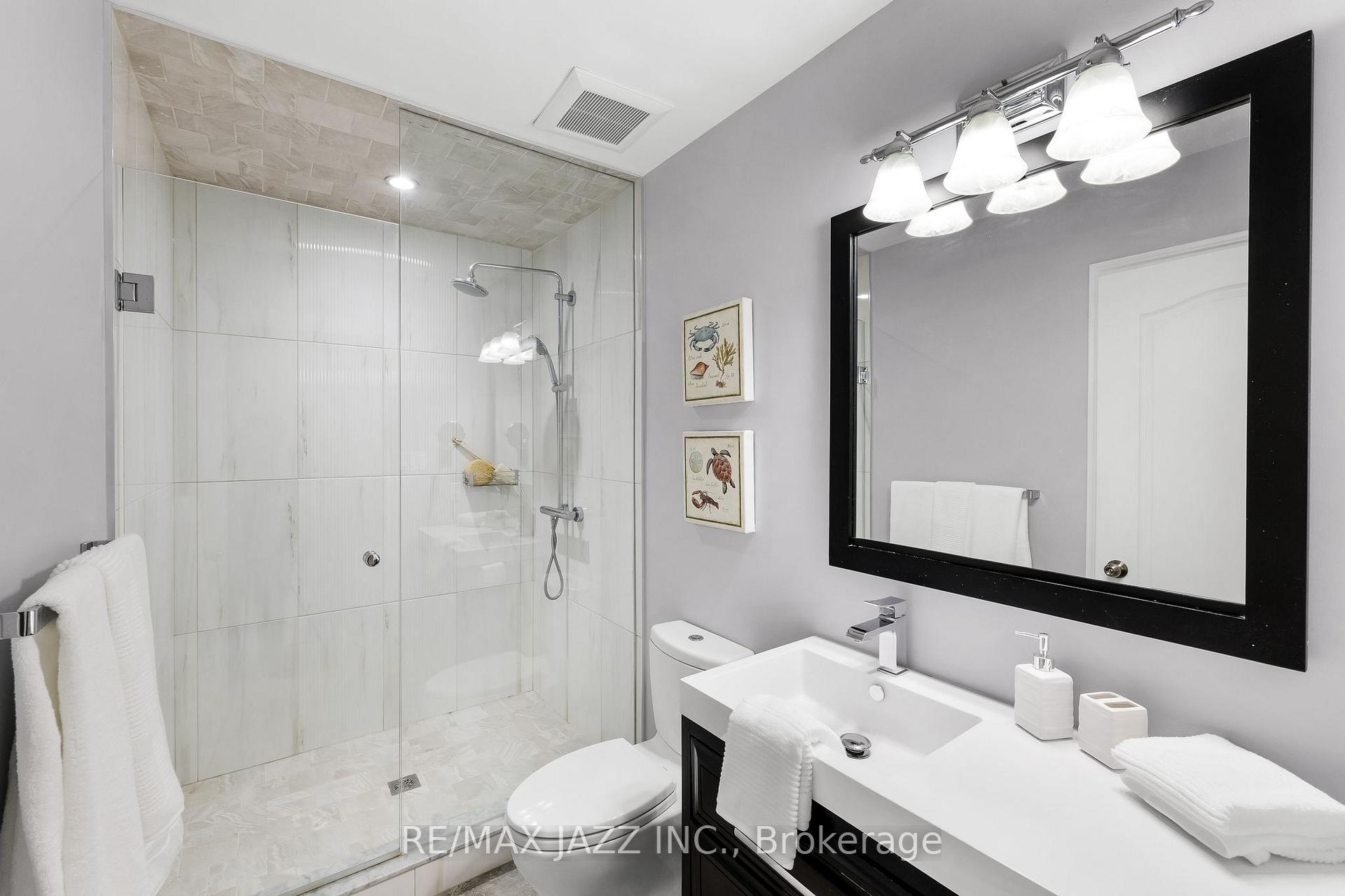 Photo 21 of Unit 6, 350 Lakebreeze Drive, Clarington, Newcastle — HOMEH