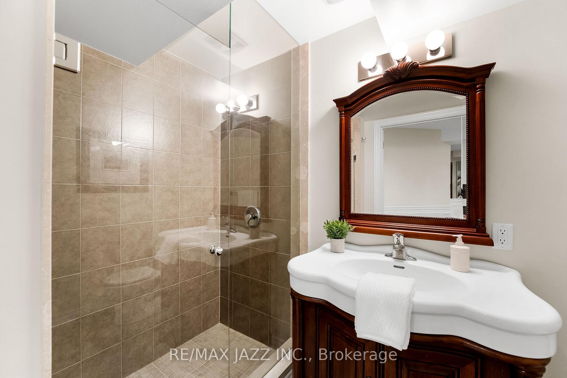 Photo 31 of Unit 6, 350 Lakebreeze Drive, Clarington, Newcastle — HOMEH
