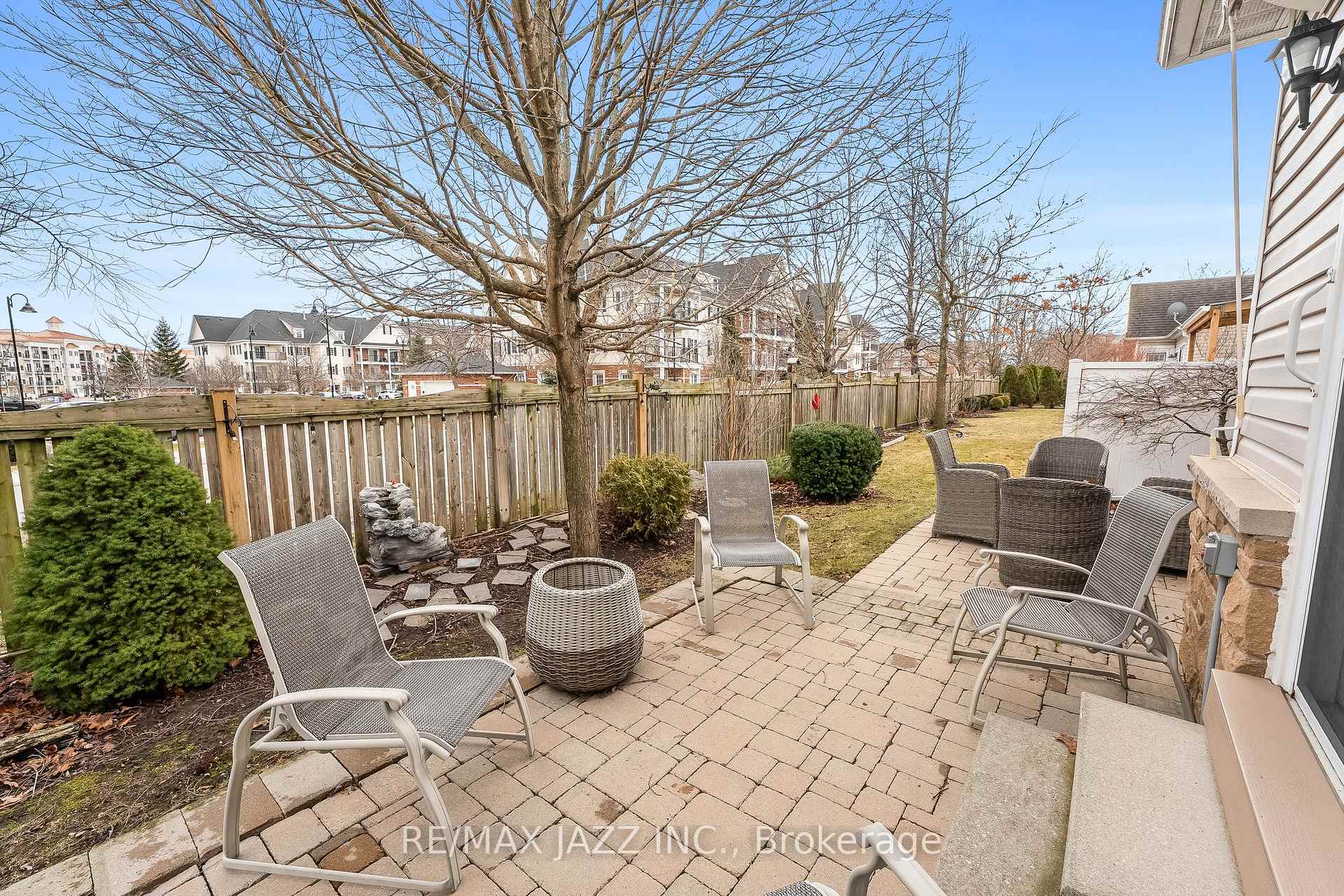 Photo 34 of Unit 6, 350 Lakebreeze Drive, Clarington, Newcastle — HOMEH