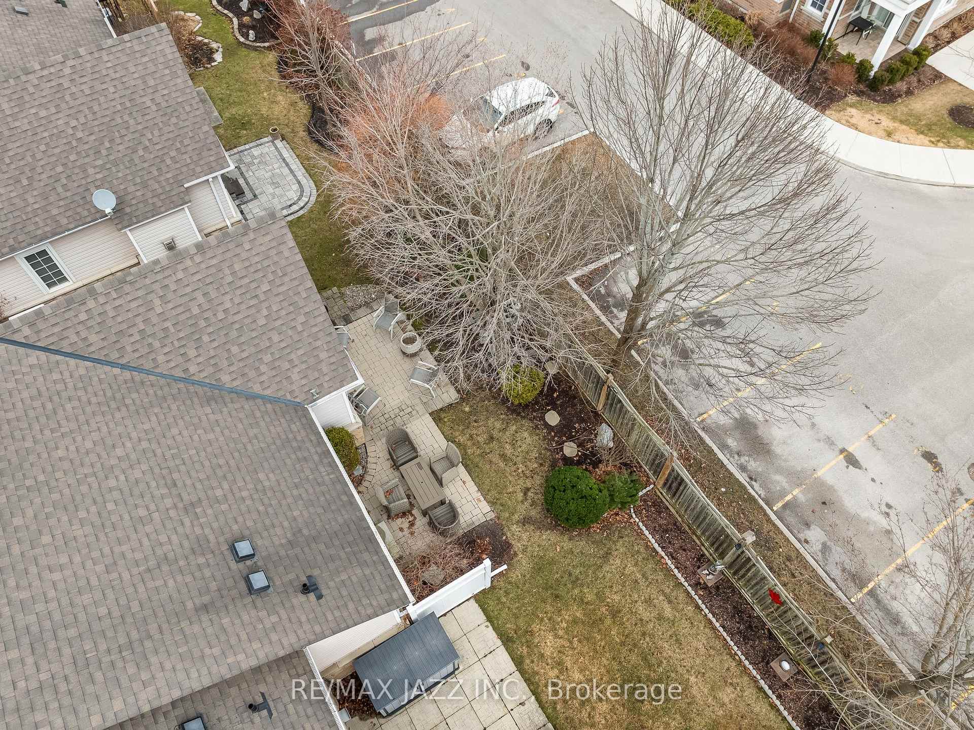 Photo 38 of Unit 6, 350 Lakebreeze Drive, Clarington, Newcastle — HOMEH