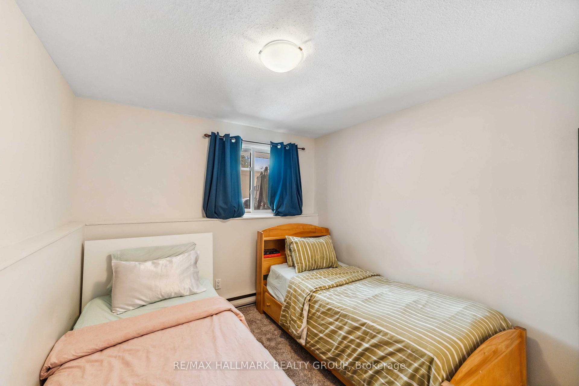Photo 15 of Unit 2, 20 Sweetbriar Circle, Ottawa, Barrhaven - Pheasant Run — HOMEH
