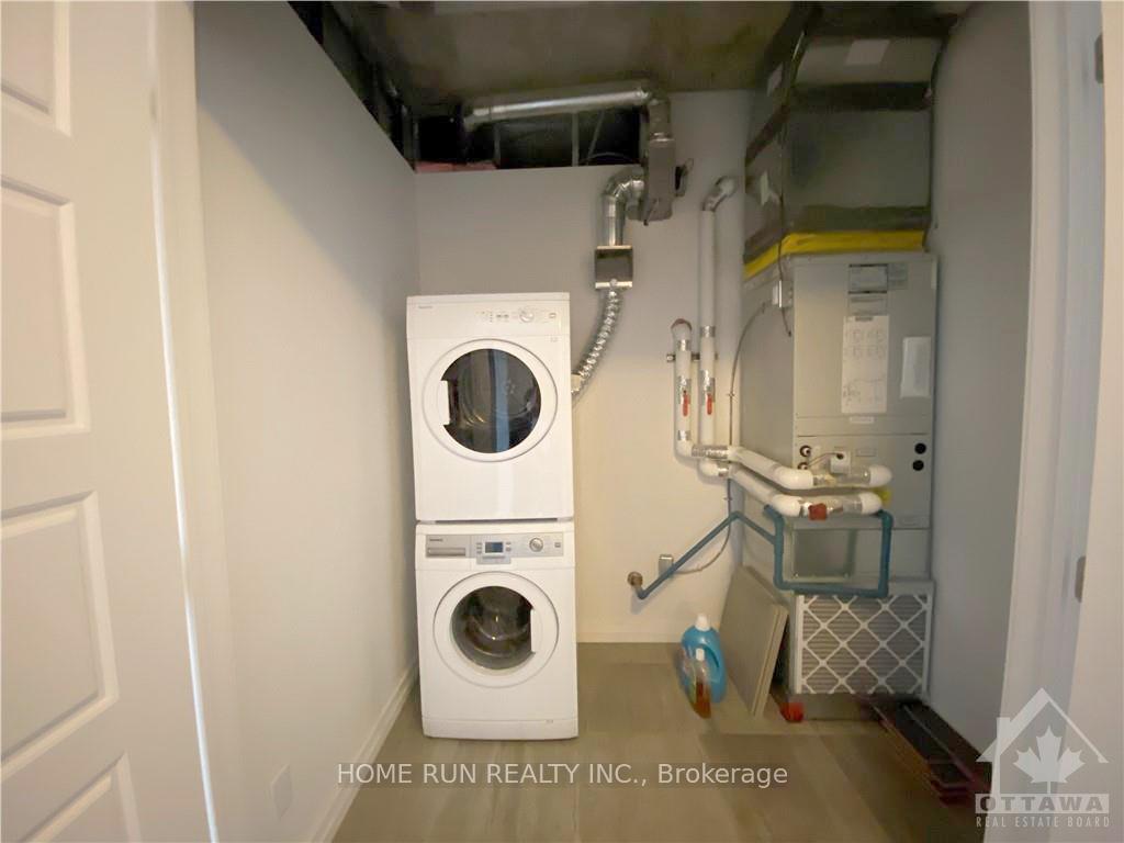 Photo 5 of Unit 1112, 330 TITAN Private, Ottawa, Borden Farm/Stewart Farm/Carleton Heights/Parkwood Hills — HOMEH