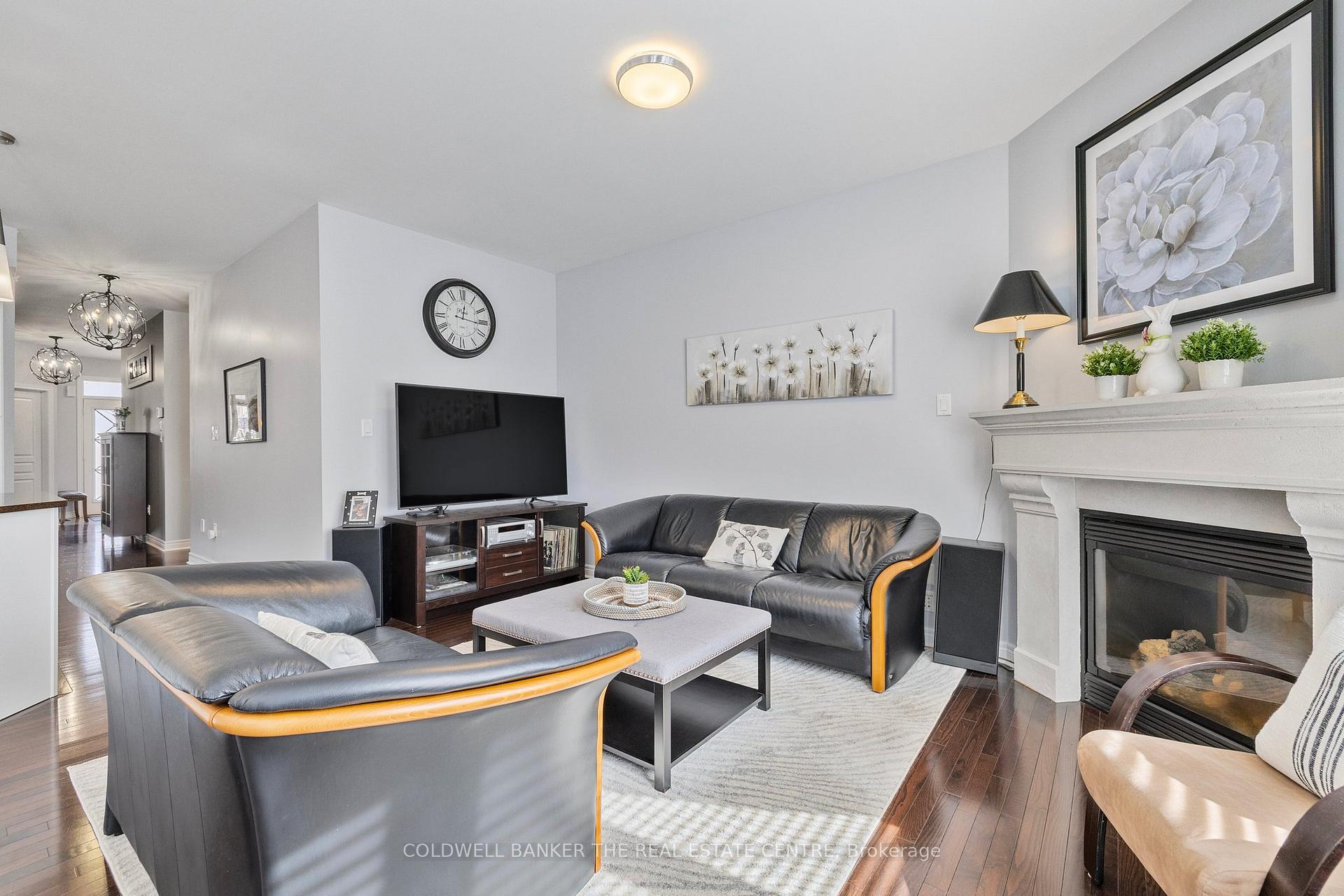 Photo 14 of 180 Tonner Crescent, Aurora, Bayview Northeast — HOMEH