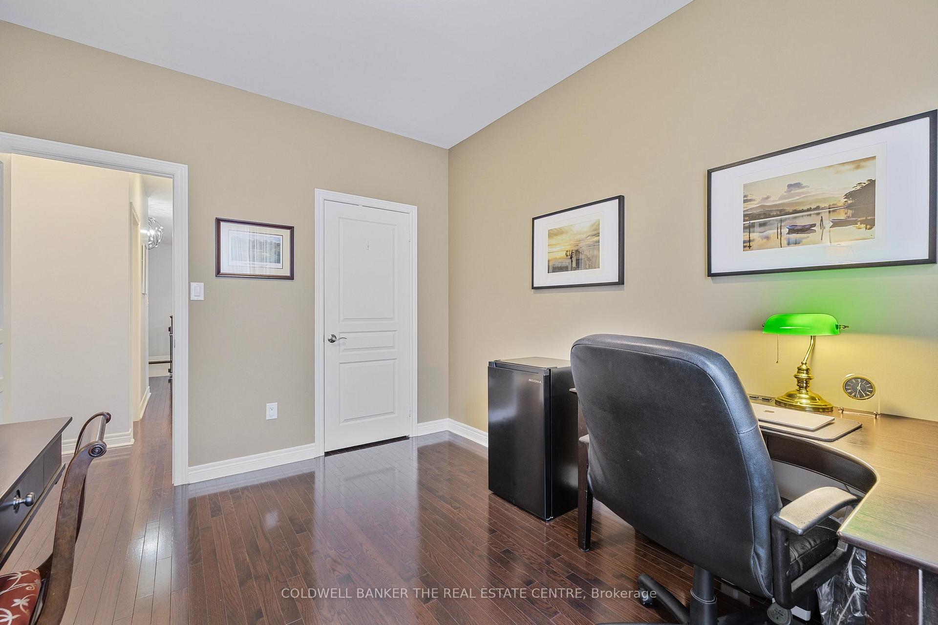 Photo 17 of 180 Tonner Crescent, Aurora, Bayview Northeast — HOMEH
