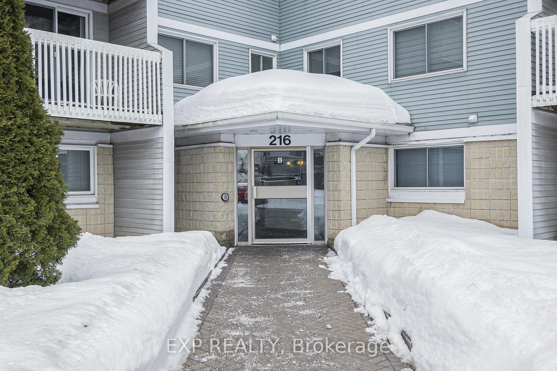 Photo 3 of Unit 314, 216 Viewmount Drive, Ottawa, Borden Farm/Stewart Farm/Carleton Heights/Parkwood Hills — HOMEH