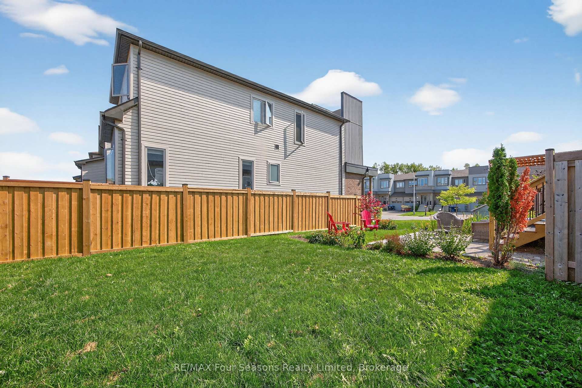 Photo 26 of 250 Atkinson Street, Clearview, Stayner — HOMEH