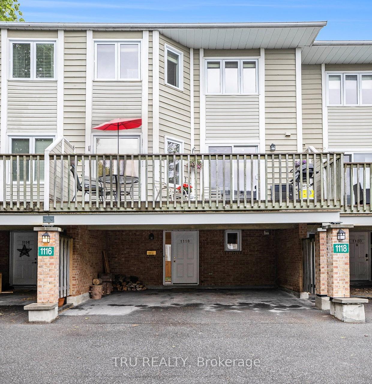 Front of 1118 Chimney Hill Way N