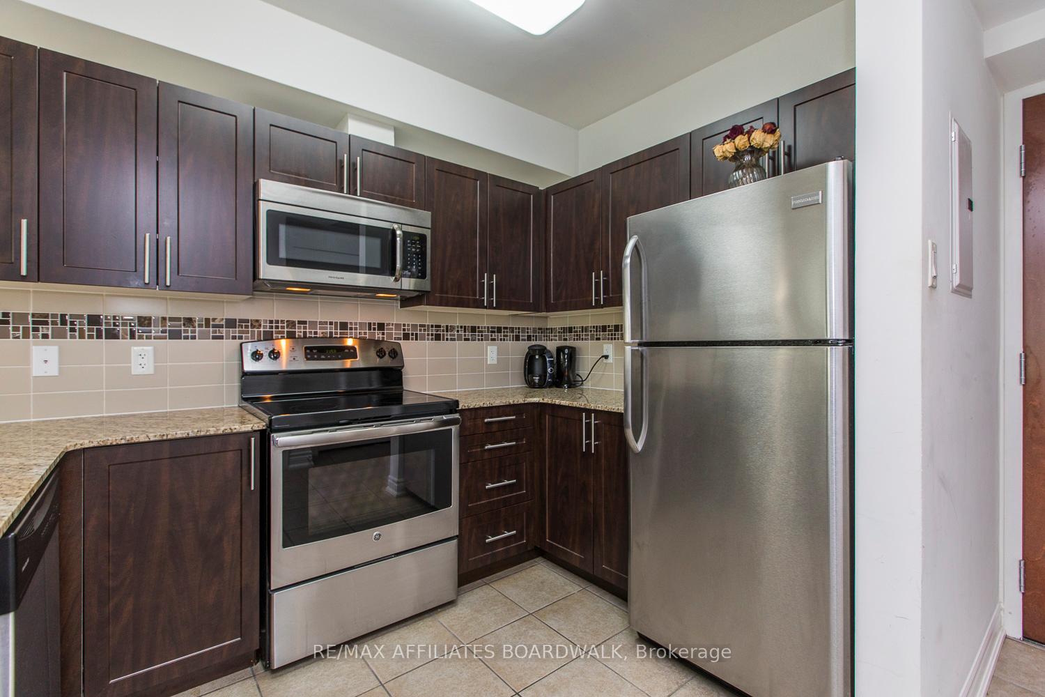 Photo 6 of Unit 511, 234 Rideau Street, Ottawa, Sandy Hill — HOMEH