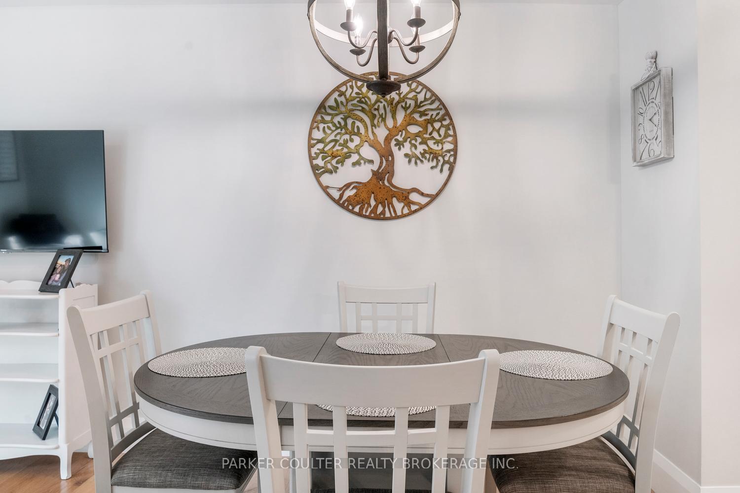 Photo 31 of Unit 512, 304 Essa Road, Barrie, 400 West — HOMEH