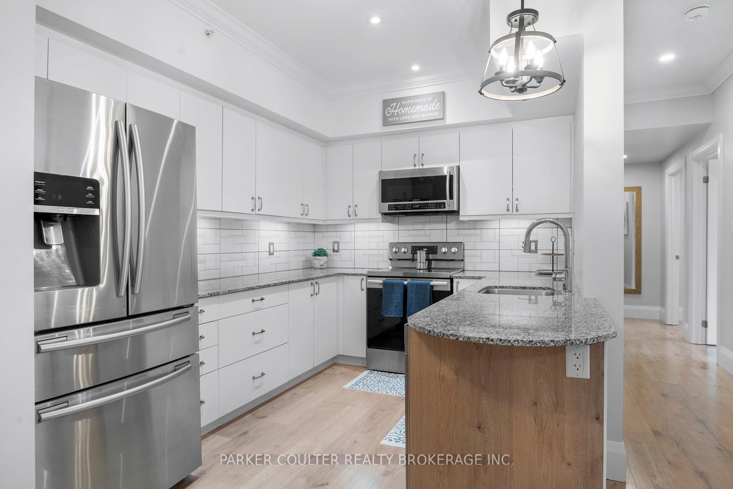 Photo 35 of Unit 512, 304 Essa Road, Barrie, 400 West — HOMEH