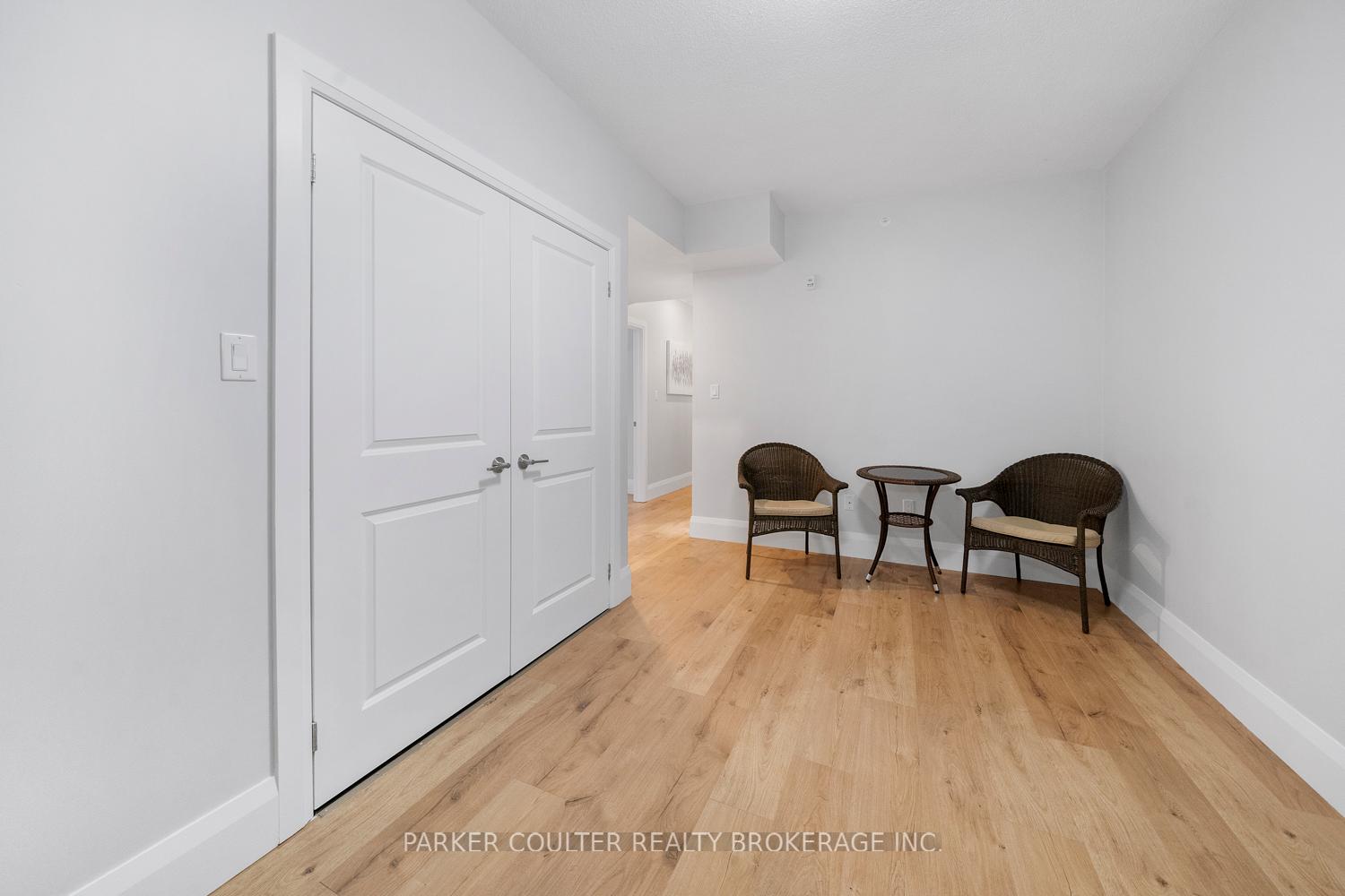 Photo 50 of Unit 512, 304 Essa Road, Barrie, 400 West — HOMEH