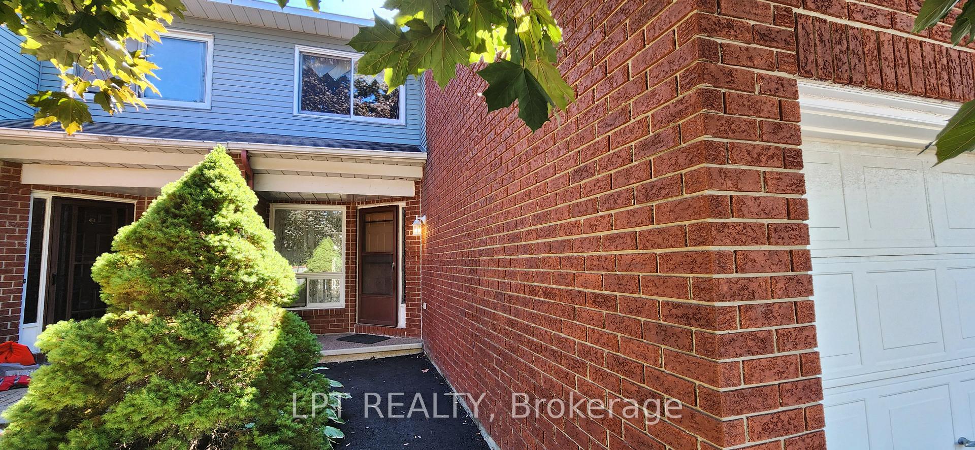 Photo 3 of 148 Pickwick Drive, Ottawa, Barrhaven - Cedargrove/Fraserdale — HOMEH