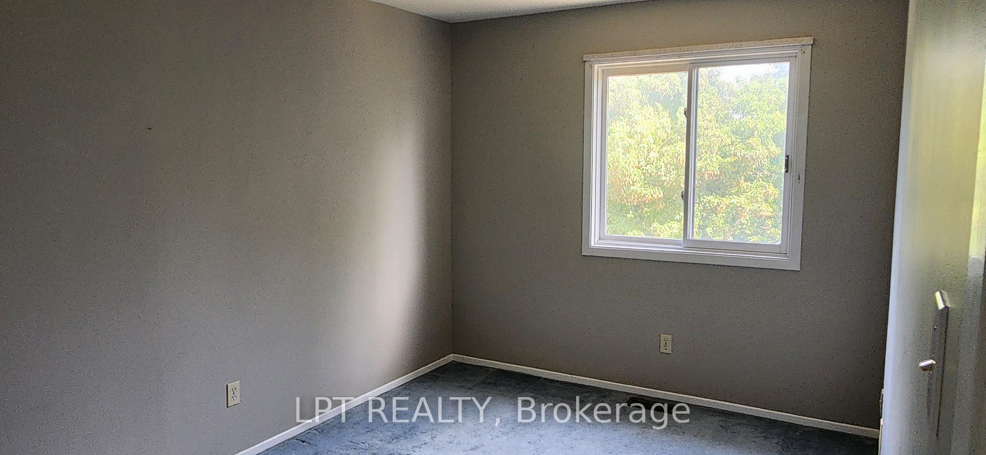 Photo 14 of 148 Pickwick Drive, Ottawa, Barrhaven - Cedargrove/Fraserdale — HOMEH