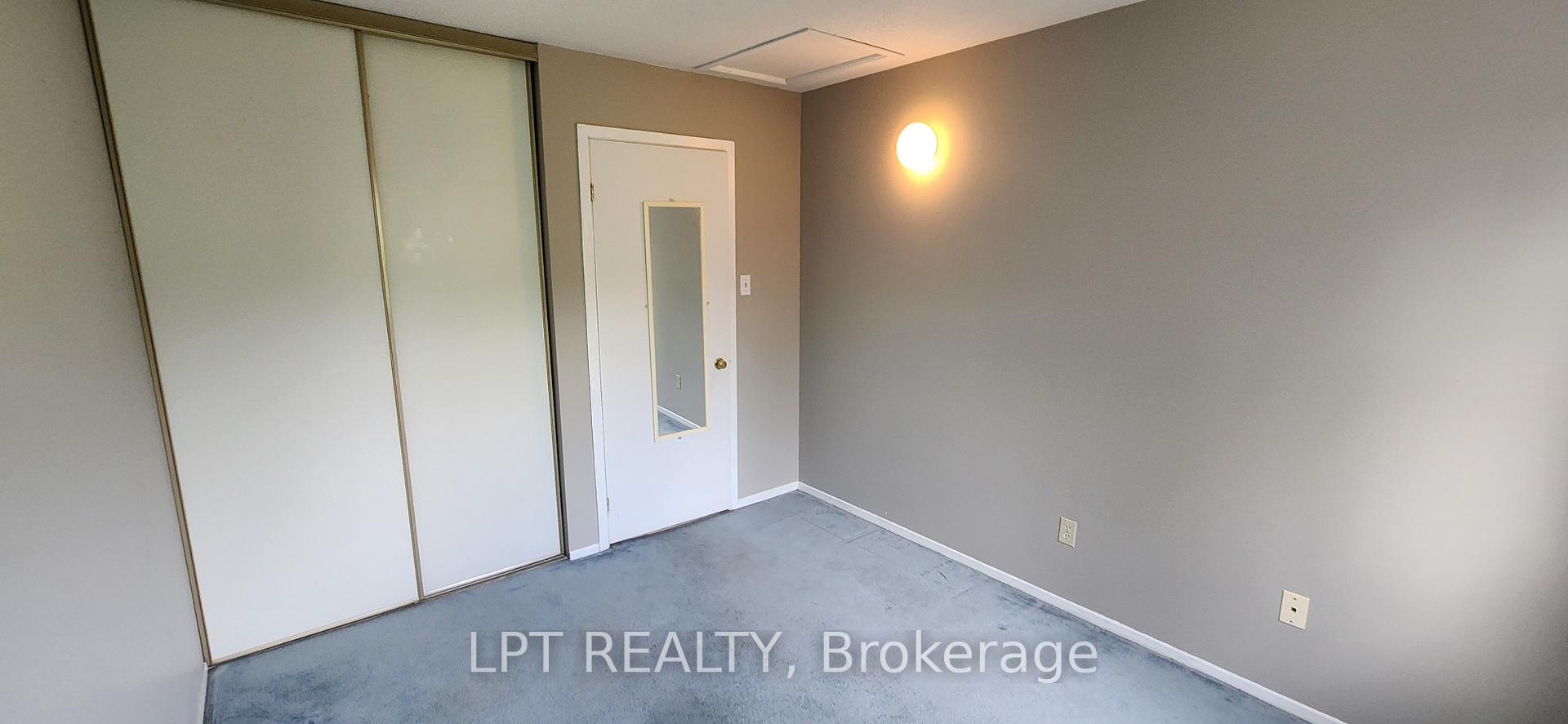 Photo 15 of 148 Pickwick Drive, Ottawa, Barrhaven - Cedargrove/Fraserdale — HOMEH
