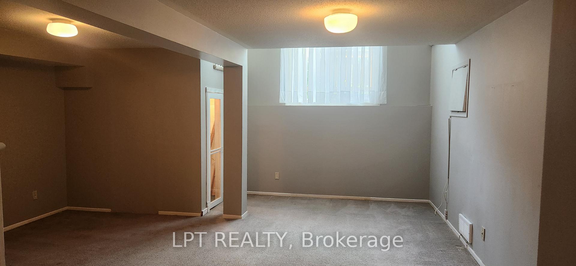 Photo 18 of 148 Pickwick Drive, Ottawa, Barrhaven - Cedargrove/Fraserdale — HOMEH