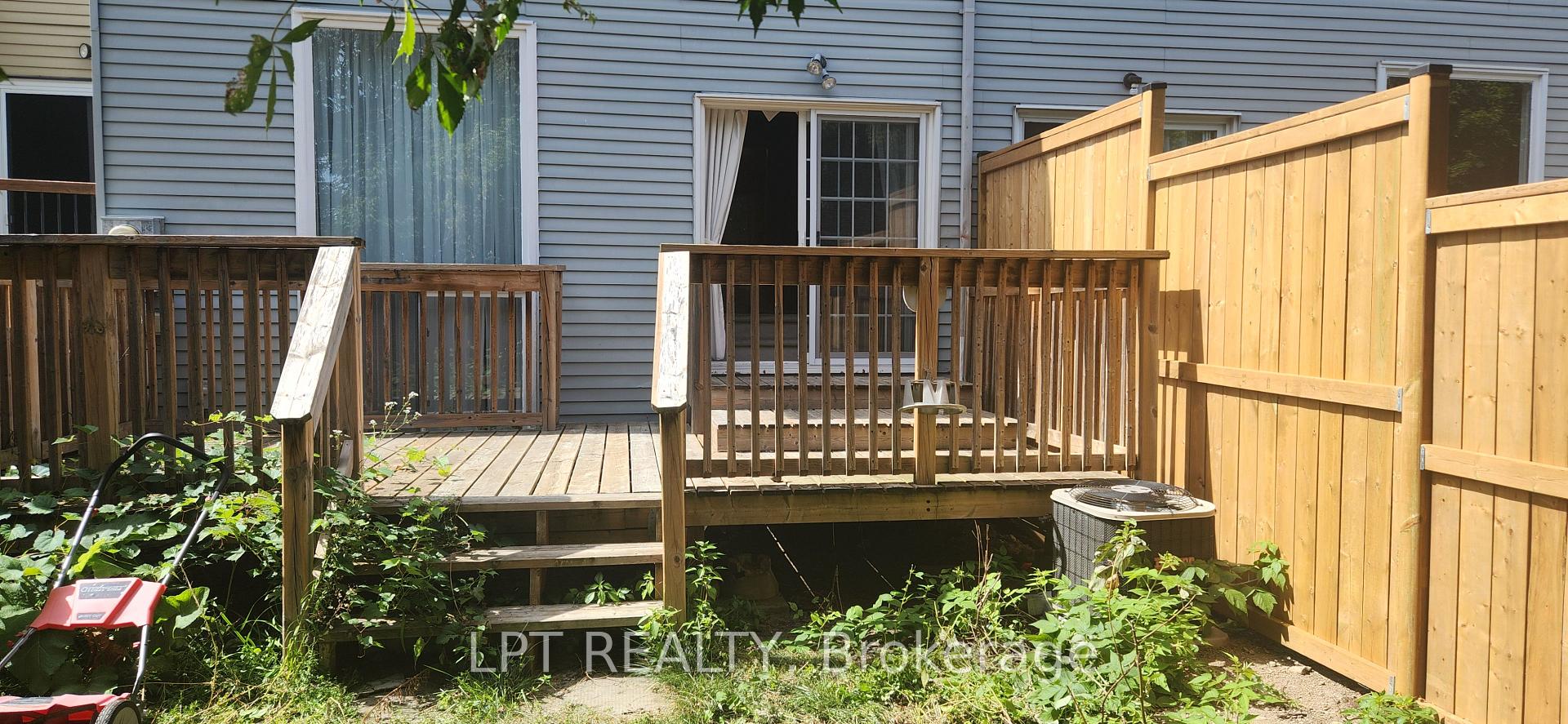 Photo 21 of 148 Pickwick Drive, Ottawa, Barrhaven - Cedargrove/Fraserdale — HOMEH